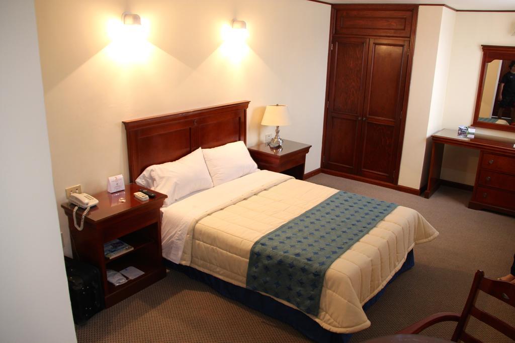 Hotel Tehuacan Plaza Bilik gambar
