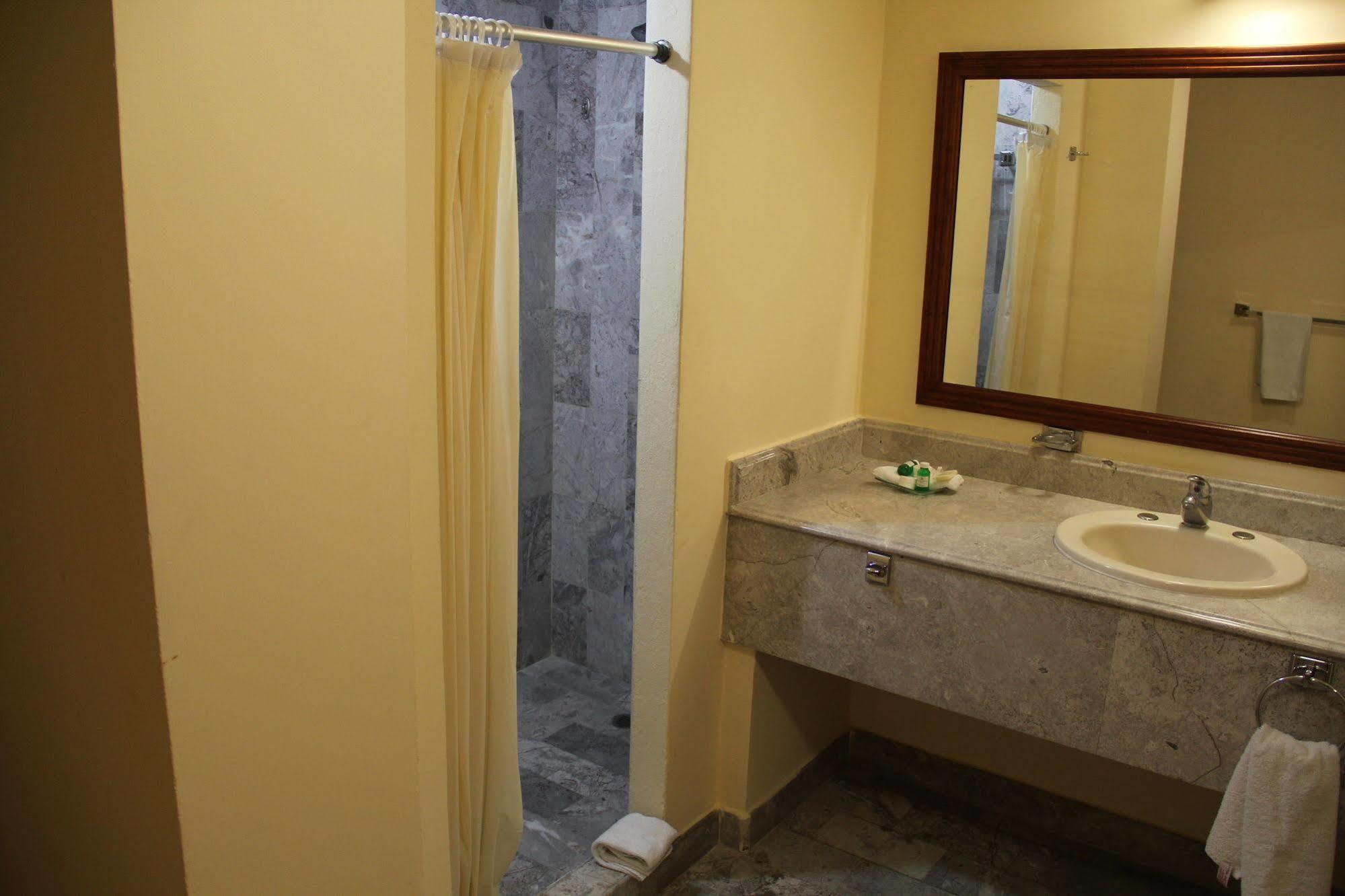 Hotel Tehuacan Plaza Luaran gambar